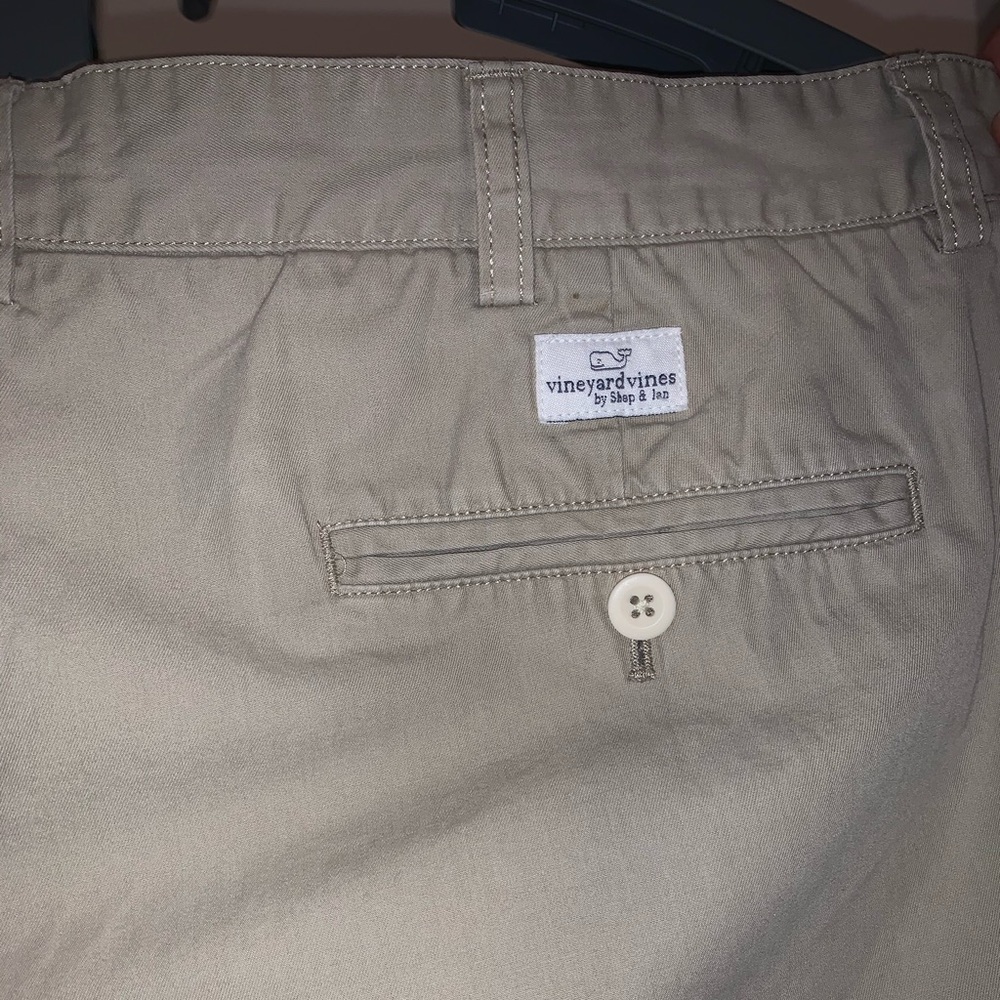 Vineyard Vines Khaki Shorts